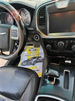 كرايسلر 300